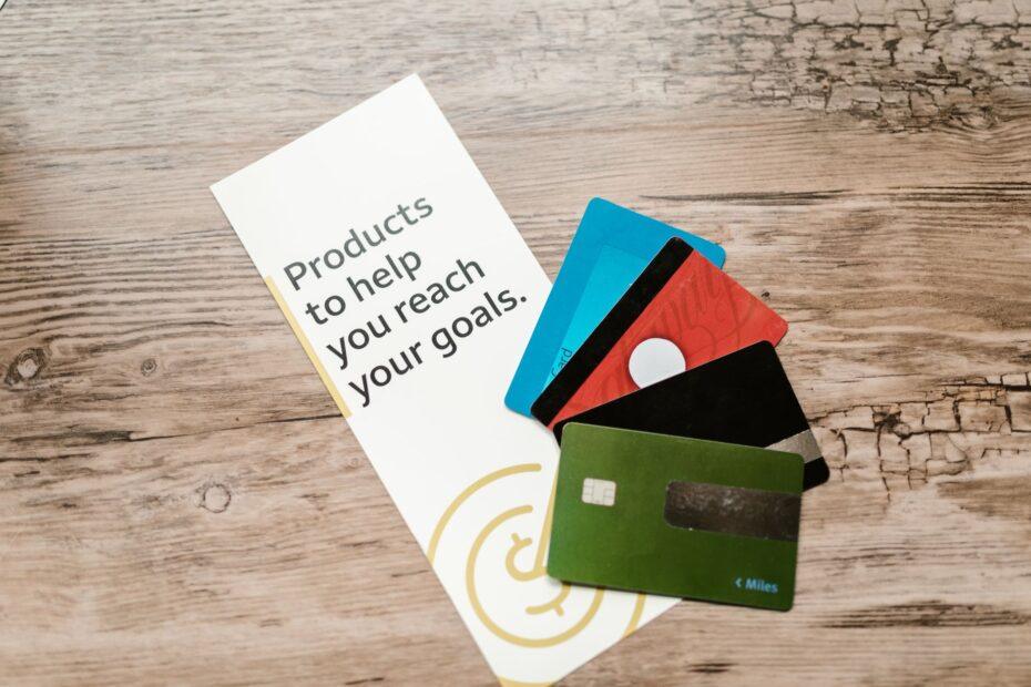 Illustration of Before Applying for Credit, Explore How Your Existing Borrowing History Appears Across Your Credit Reports